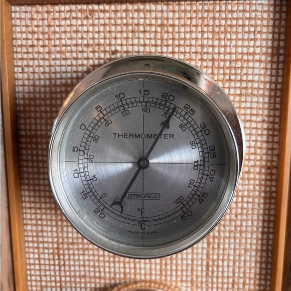 Vintage Springfield Silver and Wood Wall Weather Station - Picture 5 of 6